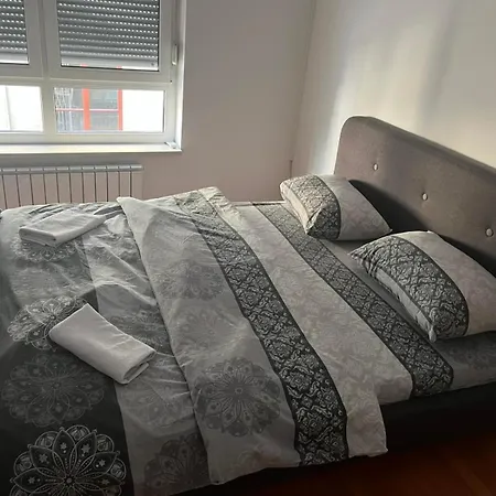 Apartment Vjecna Vatra Deluxe