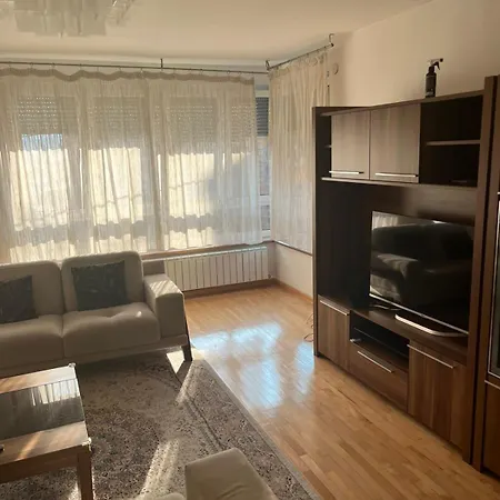 Apartment Vjecna Vatra Deluxe *